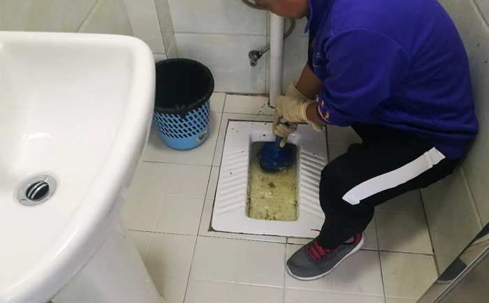 坡头镇疏通蹲坑